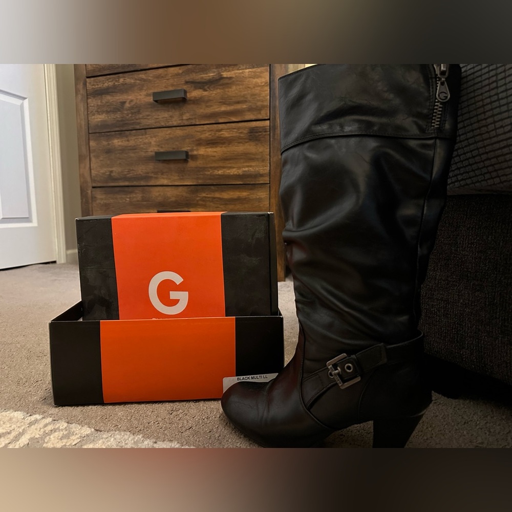 Guess boots